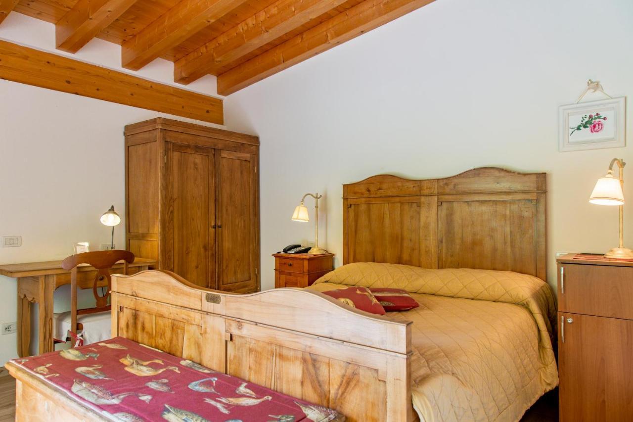 ויטוריו ונטו Hotel Calvi-Ristorante Mainor מראה חיצוני תמונה