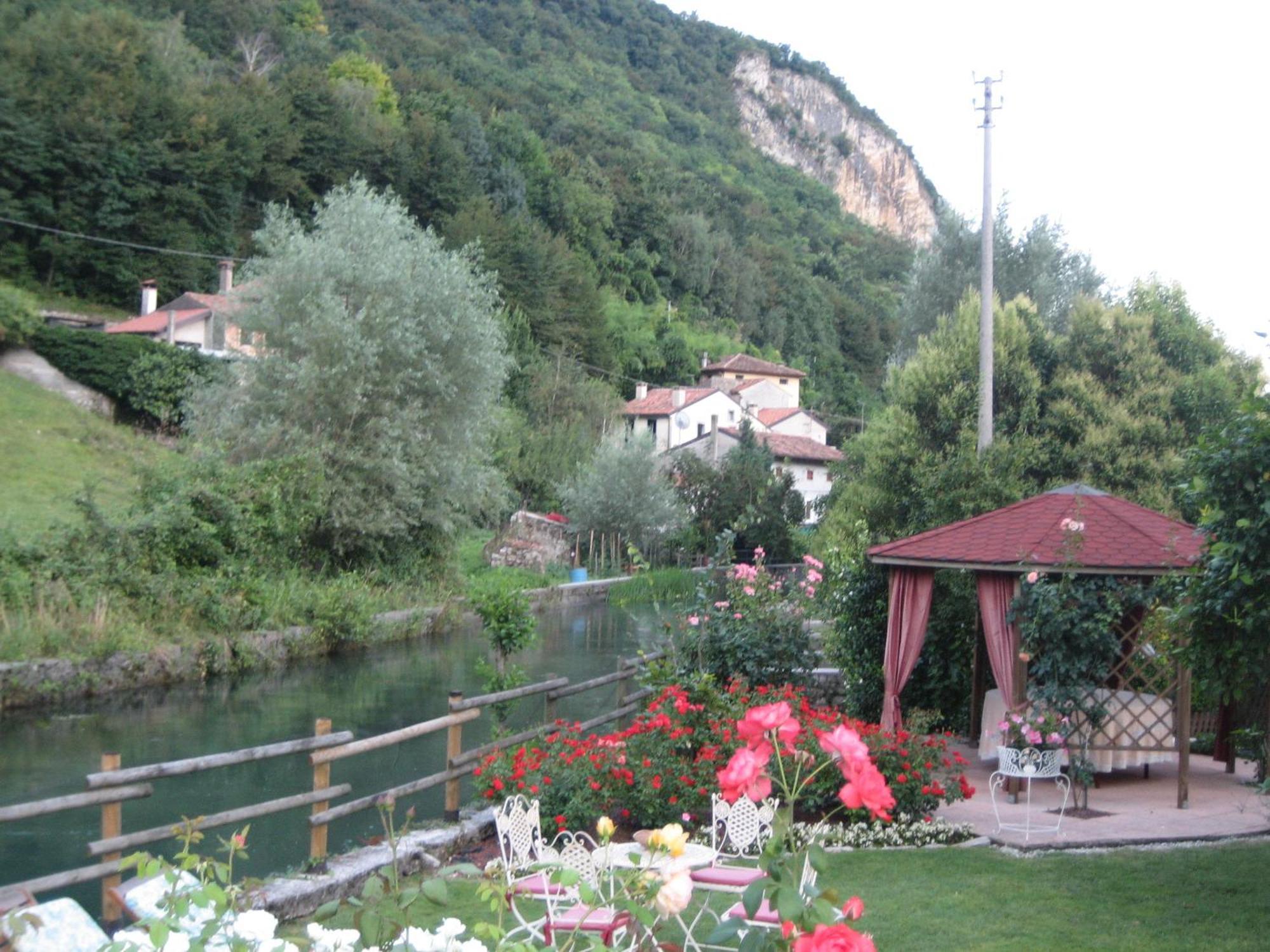 ויטוריו ונטו Hotel Calvi-Ristorante Mainor מראה חיצוני תמונה
