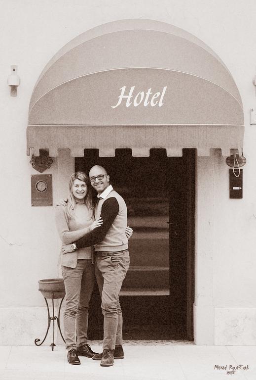 ויטוריו ונטו Hotel Calvi-Ristorante Mainor מראה חיצוני תמונה
